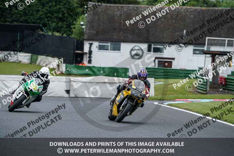 enduro digital images;event digital images;eventdigitalimages;mallory park;mallory park photographs;mallory park trackday;mallory park trackday photographs;no limits trackdays;peter wileman photography;racing digital images;trackday digital images;trackday photos